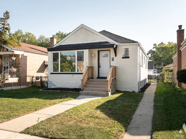 13827 S Tracy Ave, Riverdale, IL 60827