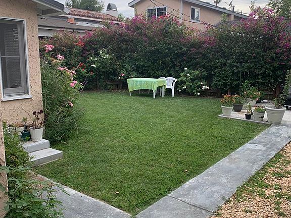 4th image of 4527 Matilija Ave
