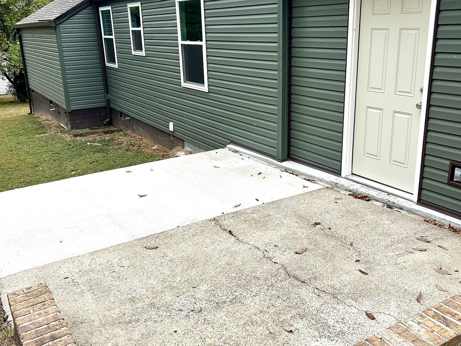 3 bed, 1521 sqft, $2,600 — Photo 4
