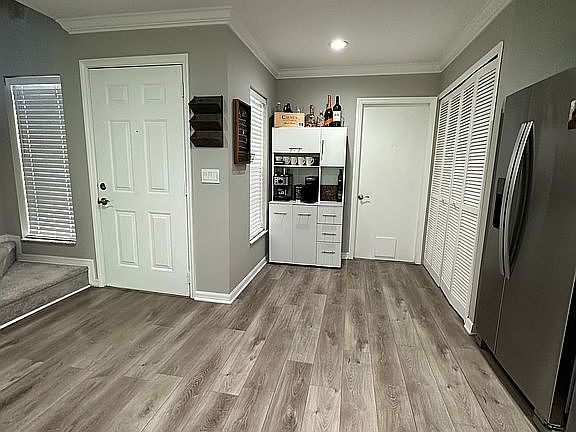 2nd image of 4961 Walden Cir