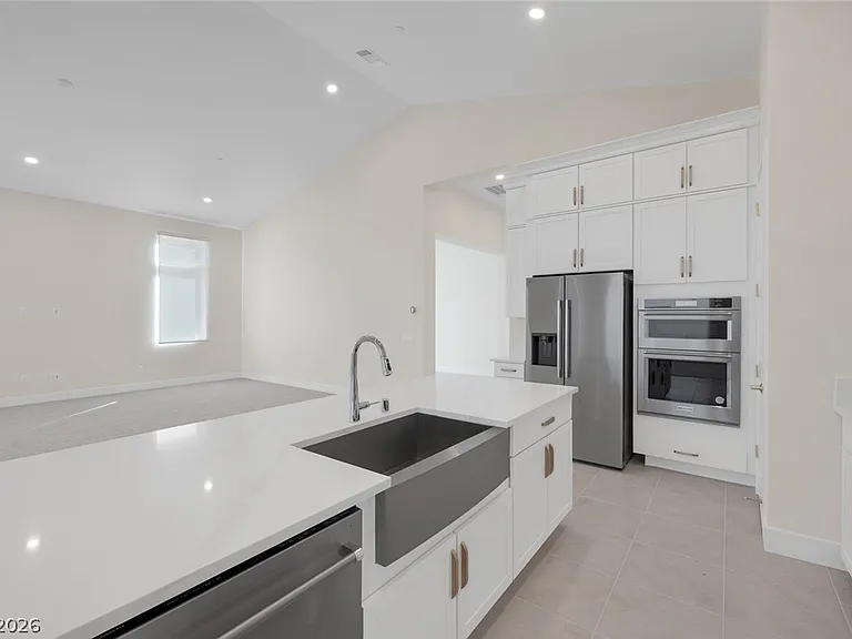 5000 Terramont Dr — Photo 12
