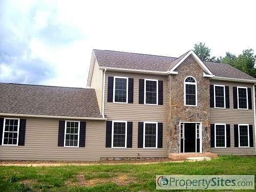 2nd image of 1000 Green Ridge Rd