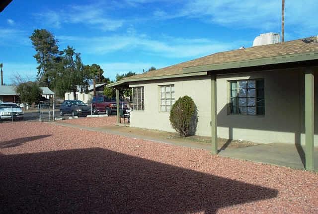 2nd image of 2485 E CLARENDON***LOCATION*** Street