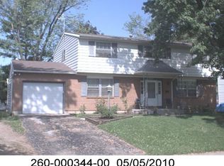 2991 Upton Rd E, Columbus, OH 43232