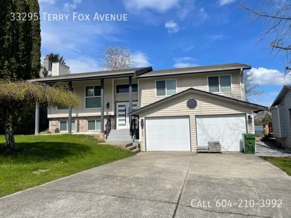 33295 Terry Fox Ave, Abbotsford, BC V2S 6T9