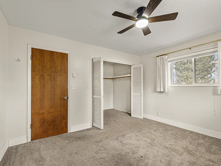 275 Park St — Photo 13