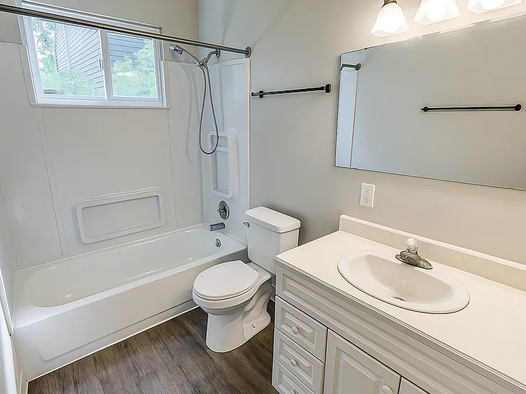 1133 N Tremont St — Photo 5