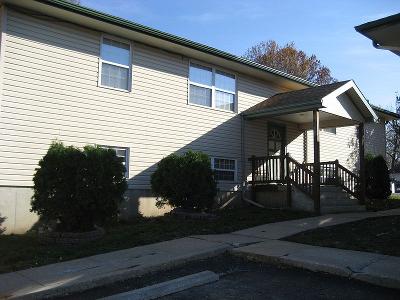 1st image of 507 S Sibley St