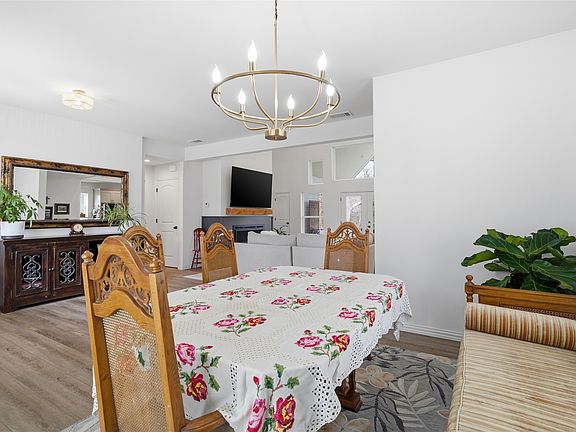 4th image of 100 Hidden Oaks Dr