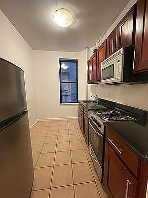 4th image of 4120 29th St APT 2A