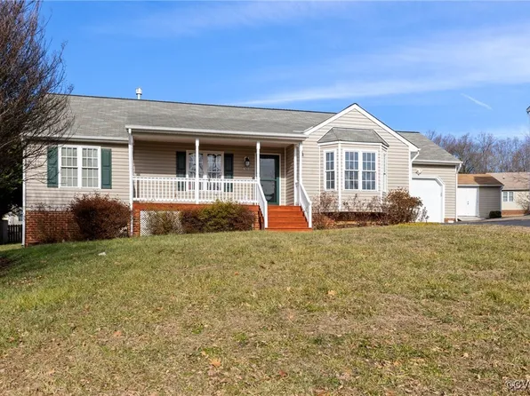 7624 Lady Blair Ln, North Chesterfield, VA 23235
