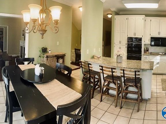 2nd image of 3400 Vestavia Cir SW