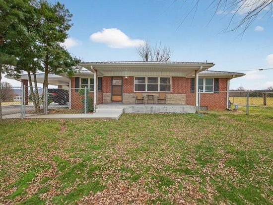 4785 Rickman Rd, Cookeville, TN 38506