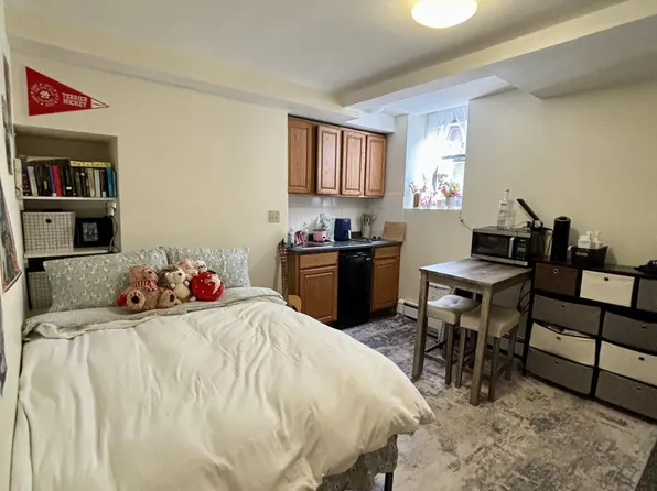 13 Keswick St, Boston, MA