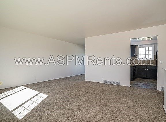 4th image of 3538 W Ogallala Dr