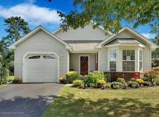 21 Woodspring Ln, Whiting, NJ 08759