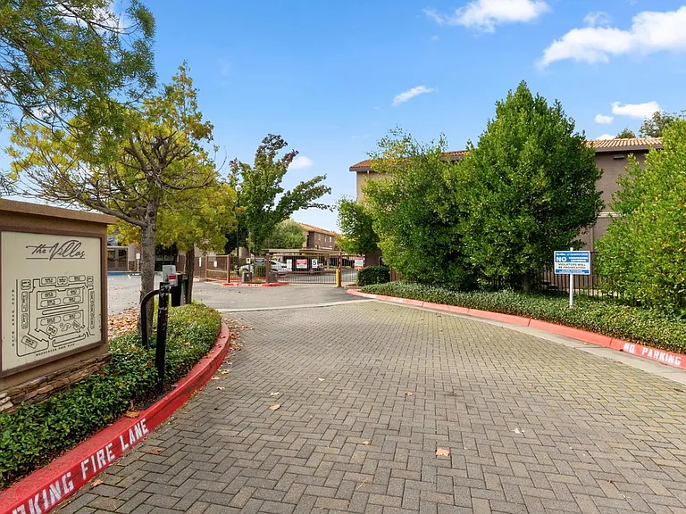 10001 Woodcreek Oaks Blvd #1326 — Photo 17