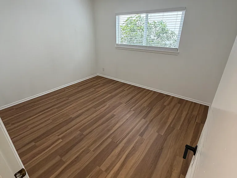4106 Stathmore Dr — Photo 18