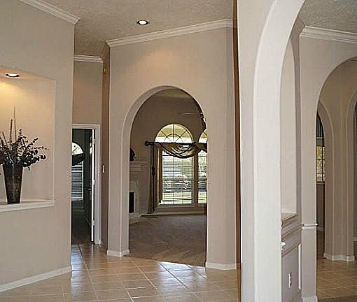 4th image of 2607 Oxhill Ct