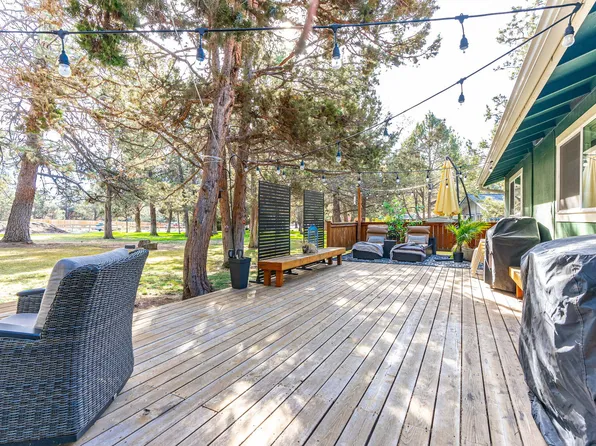 61376 Robin Hood Ln, Bend, OR 97702