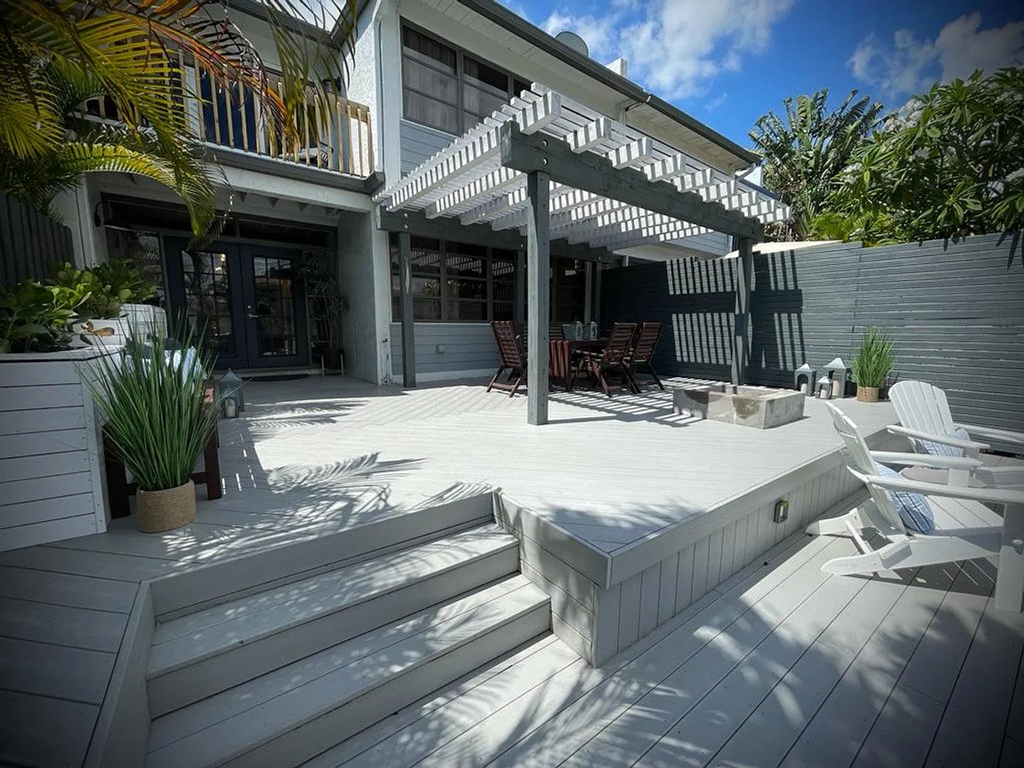 605 Kensington Place, Wilton Manors, FL — Photo 1