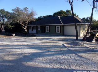 1176 Log Cabin Ln, Fischer, TX 78623