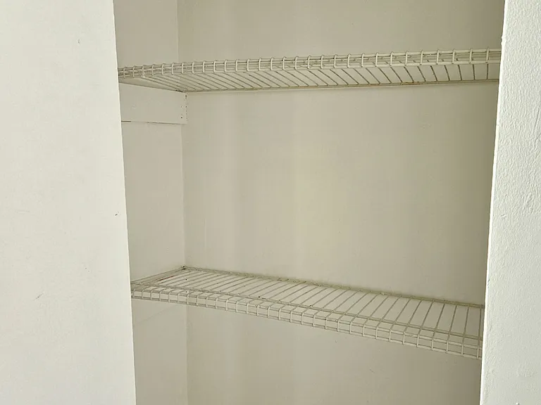 5887 Page Blvd #1E — Photo 14
