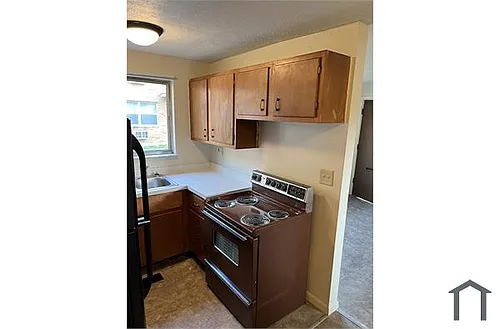 1430 N James H McGee Blvd Photo 1