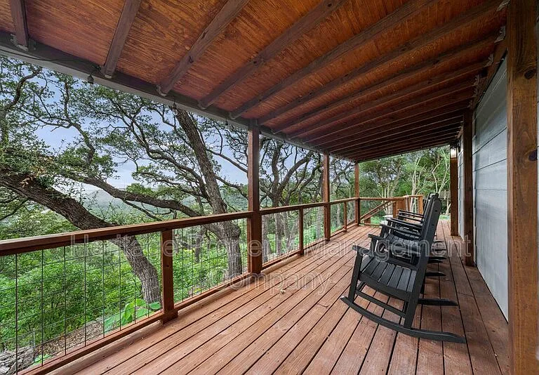 784 Hill Top Dr — Photo 29