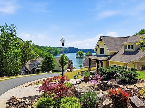 3rd image of 114 Sunset Peak Ct