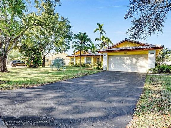 2nd image of 8139 NW 1st St