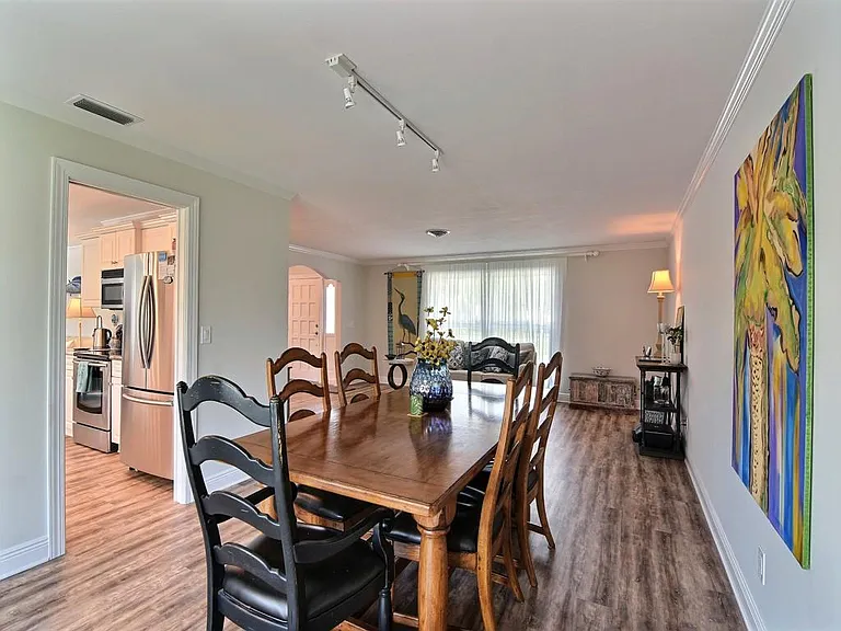 1636 Indian Bay Dr — Photo 10