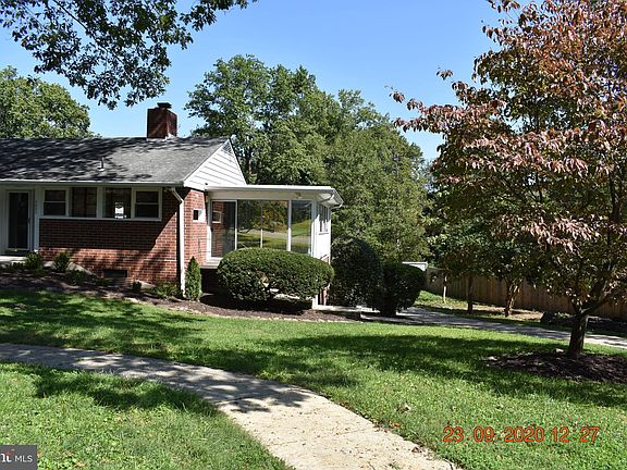 4th image of 6005 Berkshire Dr
