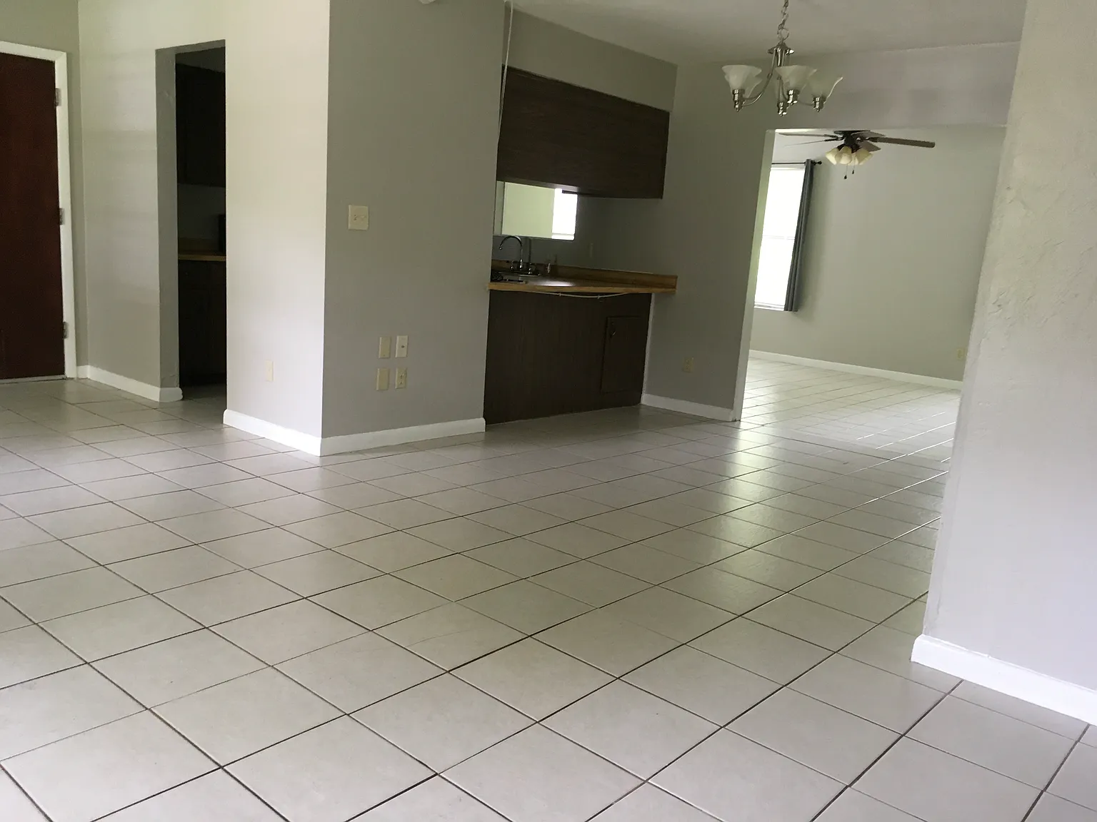 3 bed, $1,800 — Photo 4