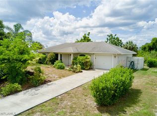 3704 6th St W, Lehigh Acres, FL 33971