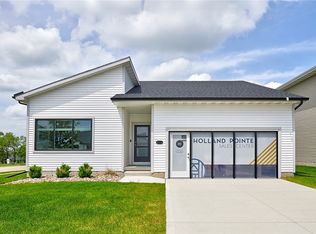 2115 Waller Ave, Norwalk, IA 50211