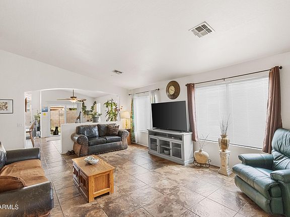 5th image of 1430 E 12TH Street