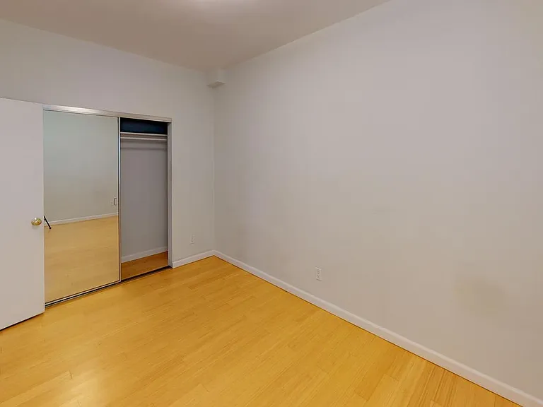 3272 Hannah St — Photo 10