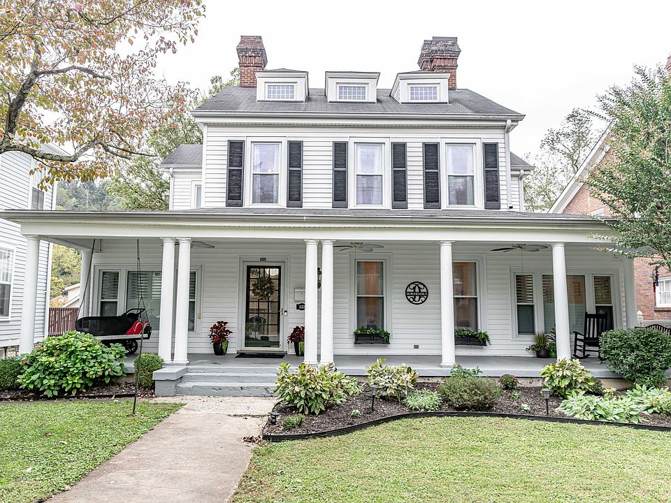522 Shelby St, Frankfort, KY 40601 Zillow