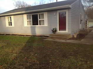349 23rd St NW, Cedar Rapids, IA 52405