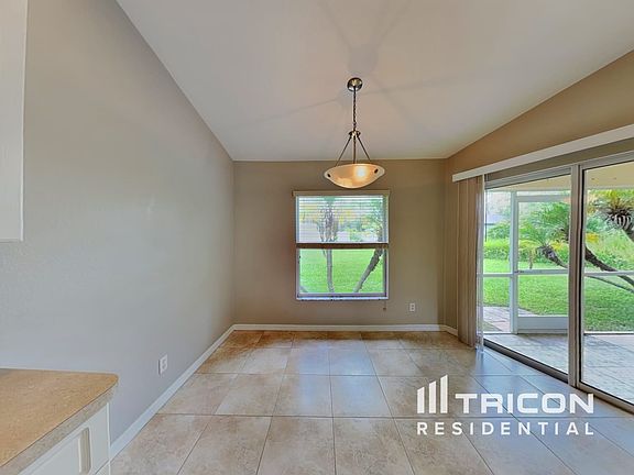 4th image of 4431 Vaquero St
