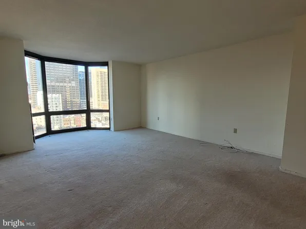 2020 Walnut St APT 16A, Philadelphia, PA 19103