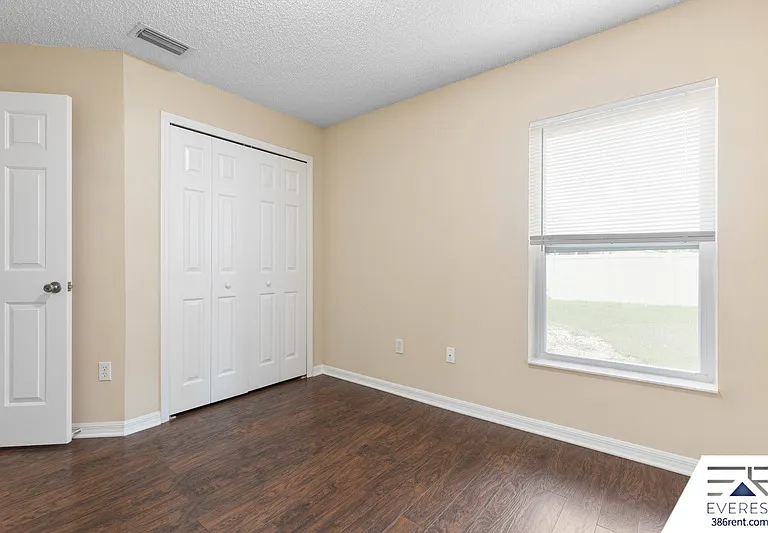 57 Pin Oak Dr — Photo 33