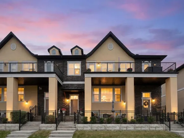 64 SW Cranbrook Dr SE, Calgary, AB T3M 3C8