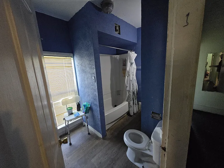 18 Wendell St — Photo 16