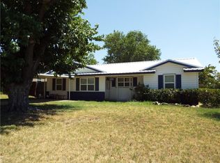 610 S Dixie St, Eastland, TX 76448