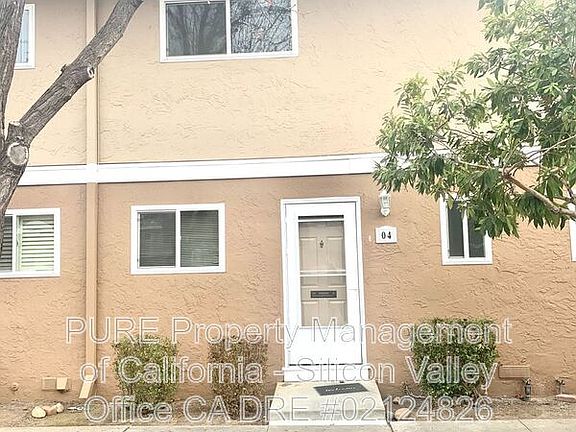 2nd image of 831 Pomeroy Ave Unit 4