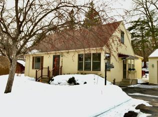 1839 Onacrest Ct, Saint Paul, MN 55117