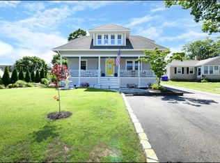 29 Lafayette Avenue, Buzzards Bay, MA 02532