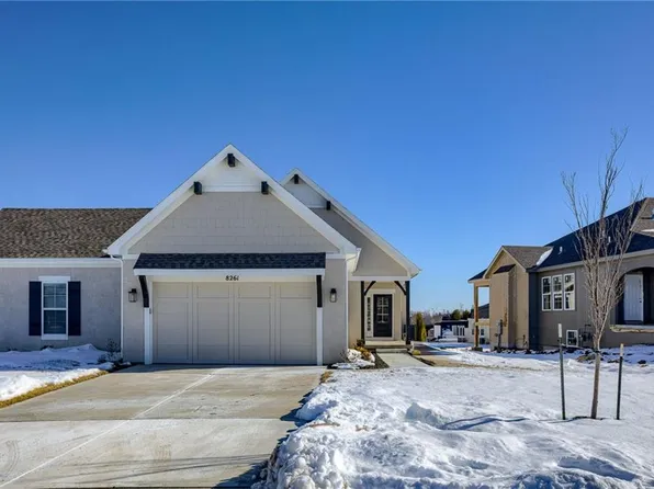 8261 Aurora St, Lenexa, KS 66220